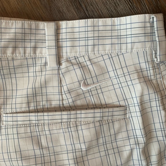 Nike Golf Short FitDry Mens - Picture 3 of 7